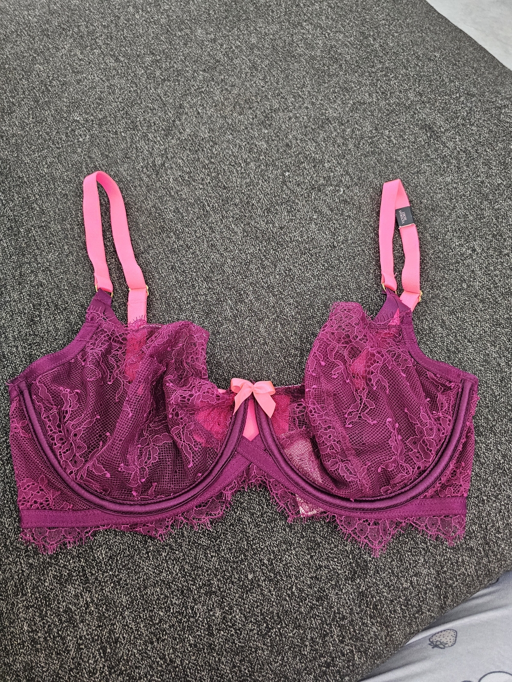 Victoria secret very sixy unlined demi_buste